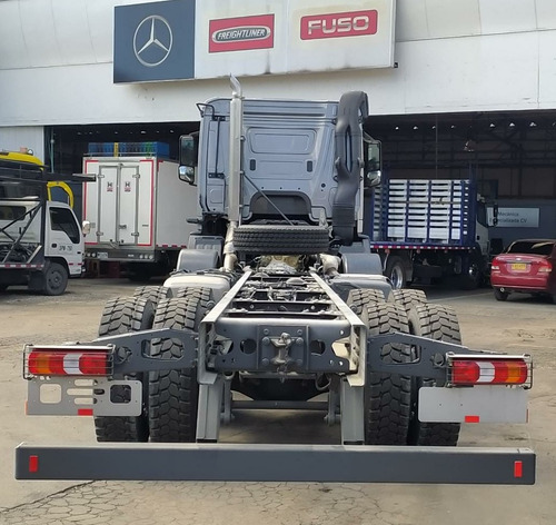 Mercedes-benz Arocs 4142k Cuatro Manos
