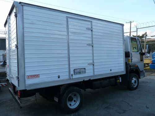 Imagem 4 de 10 de Ford Cargo 816 Ano 2014 Com Baú