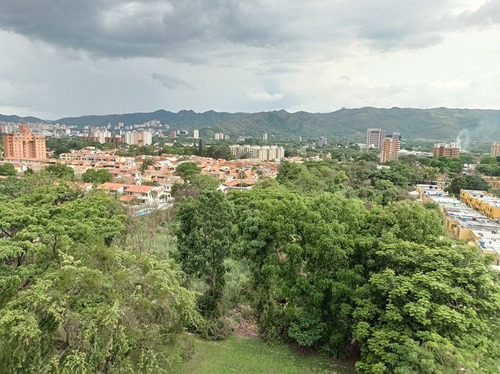 Imagen 3 de 14 de Yoligar Useche - Vende Apartamento En El Trigal Norte