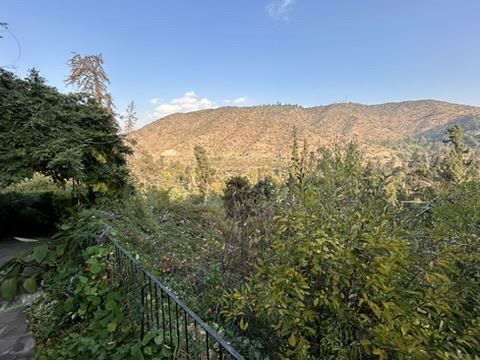 Casa En Venta De 4 Dorm. En El Arrayán