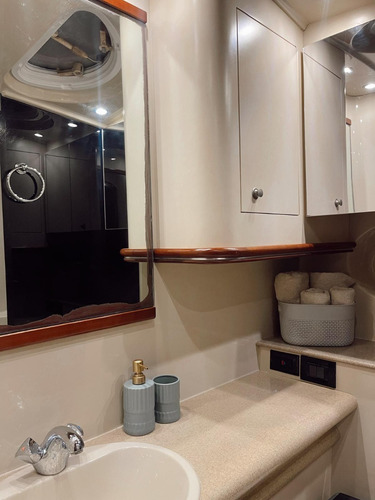 Imagen 9 de 12 de Yate Cruisers Yachts Express 37 Lv2294