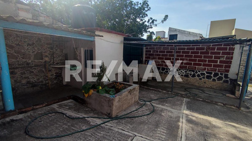Local En Renta En Morelos, Oaxtepec Centro