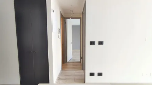 Edificio Colombia (1 Est. 1 Bod.) Piso 8