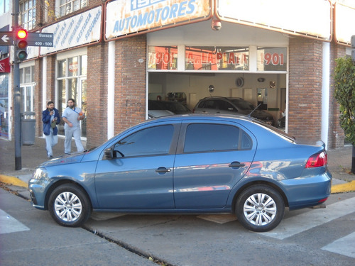 Imagen 1 de 15 de Volkswagen Voyage 1,6 Trendline 101 Cv Gnc 2016 Azul