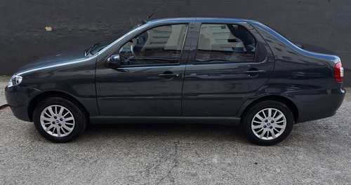 Fiat Siena 1.0 El Flex 4p
