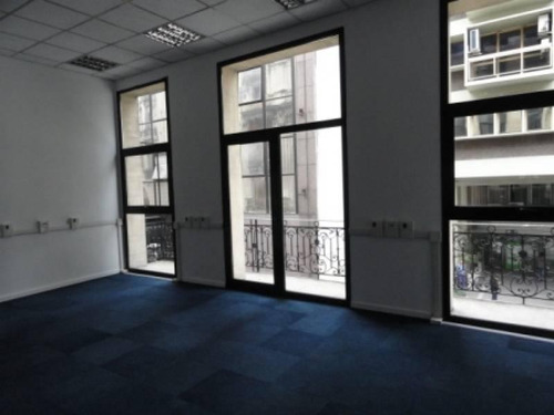 Edificio De Oficinas En Venta Con Renta