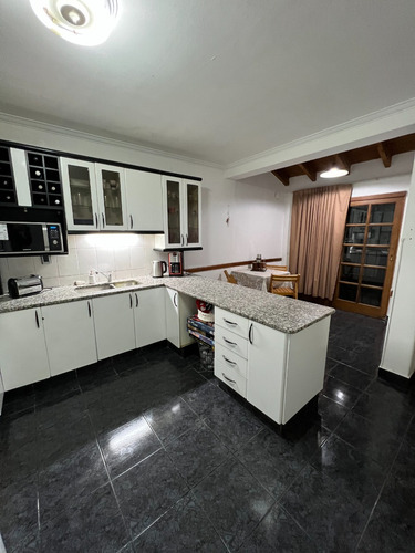 Amplia Y Exclusiva Casa Céntrica, A Metros Del Parque San Martin Y Centro De Mendoza