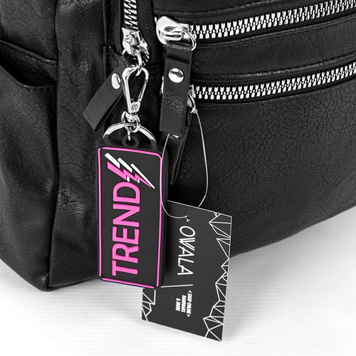 Imagen 4 de 7 de Mochila Mujer Cuero Sintetico Trendy Bolsillos Cierres Negra