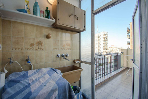 Imagen 26 de 30 de Venta - Caballito - Departamento 4 Ambientes Dependencia , Balcon Terraza Y Cochera Fija