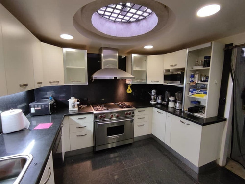 Imagen 7 de 14 de Casa En Venta 600m2 Macaracuay