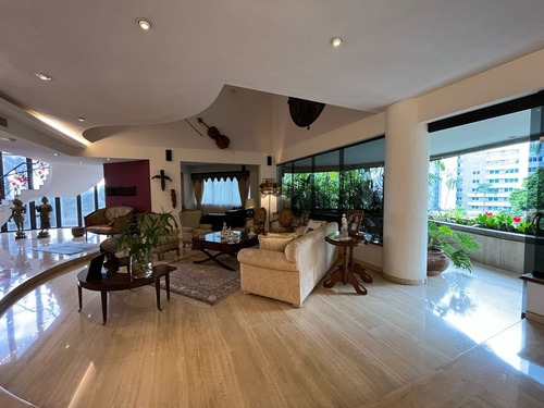Imagen 2 de 23 de Venta Apartamento Dúplex 480 M2 4h+s/5b+s/5p Los Chorros