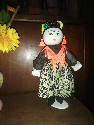 Imagen 6 de 7 de Muñecas De Trapo Artesanales Tai Frida Kahlo
