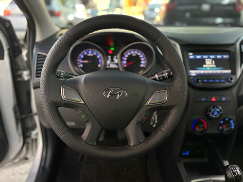Hyundai HB20S C.Plus/C.Style 1.6 Flex 16V Mec.4p