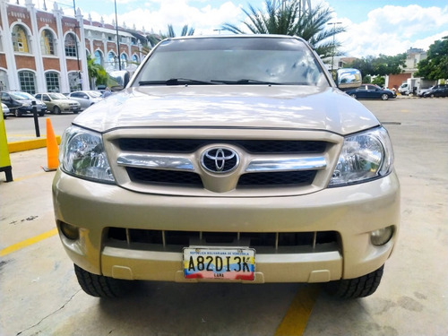 Imagen 2 de 14 de Toyota Hilux