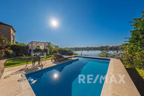 Venta Casa San Isidro Labrador A La Laguna Amarra