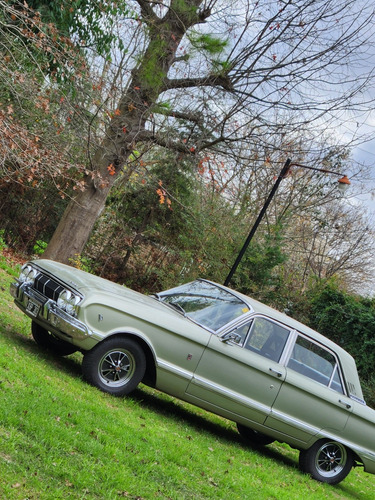 Ford Falcon Deluxe 71