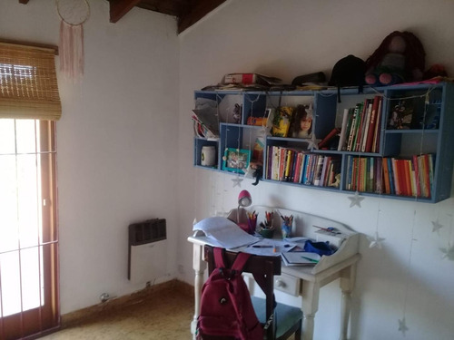 Imagen 12 de 19 de Chalet En Venta 4 Ambientes