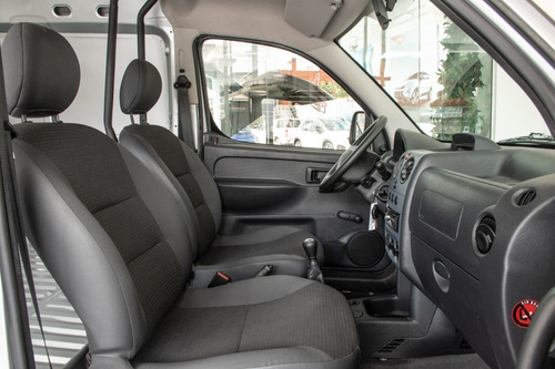 Peugeot Partner 1.6 Furgon M69