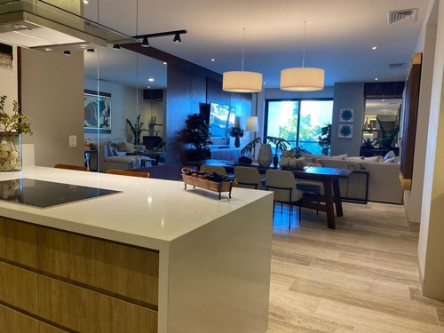 Penthouse Con Terraza De 25 M2, Alberca Familiar Y Alberca D