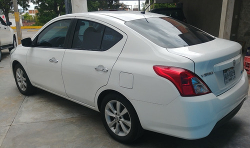 Imagen 4 de 5 de Nissan Versa 2016