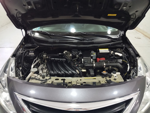 Nissan Versa 1.6 Advance