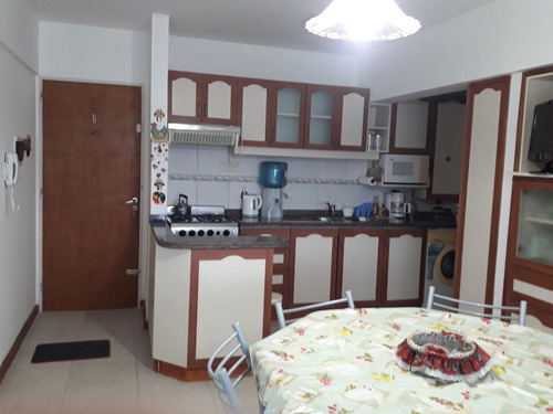 Imagen 2 de 14 de Departamento Centrico Villa Carlos Paz 1 Dormitorio Con Coch
