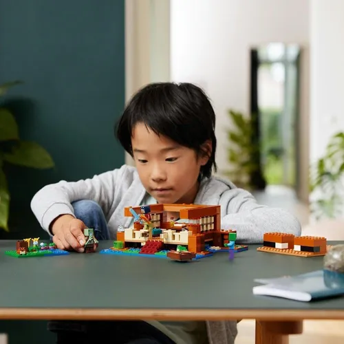 Lego Minecraft La Casa Rana Con Zombie Y Barco 21256