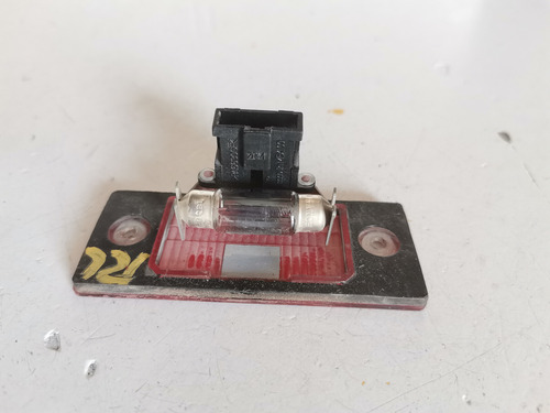 Luz Placa Trasera Izquierda Vw Jetta A4 2.0 Std 99-07 (Usado)