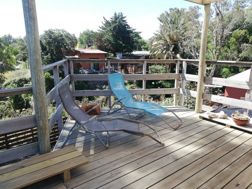 Casa En Dos Plantas A Poco Del Mar (ref. 3954) Acepta Banco