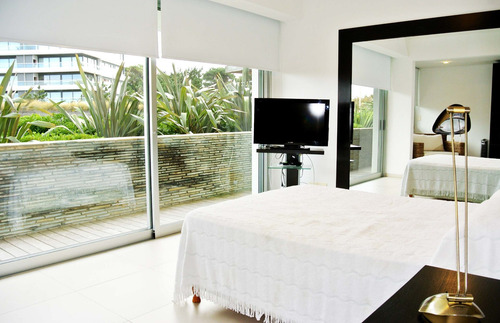 Imagen 7 de 12 de Apartamento En Venta Primera Linea En Brava Ref6061 (ref: Atm-6061)