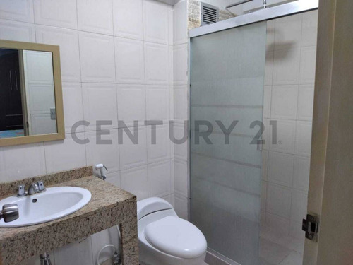 Cd. Venta Apartamento En Guatire
