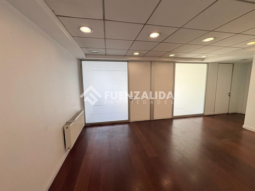 Luminosa Oficina En Venta A Pasos De Metro Escuela Militar