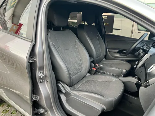Renault Captur 1.3 T Iconic Cvt
