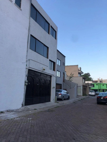 Venta De Edificio En Cuautitlán Izcalli, Fracc. Jardines Del Alba
