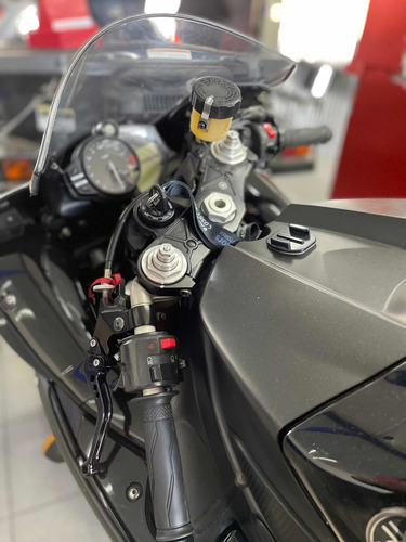 Imagen 16 de 17 de Yamaha R1 2009