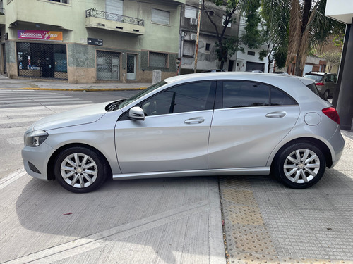 Mercedes-Benz Clase A 1.6 A 200 Urban B.efficiency 156cv