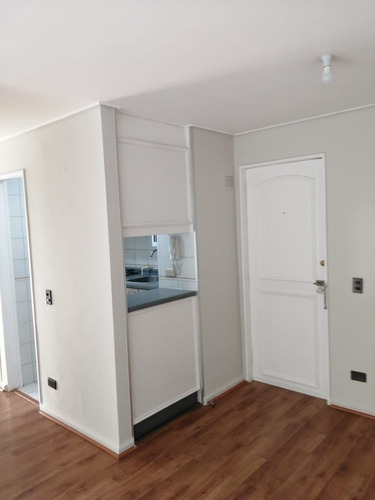 Depto. En Arriendo En Suecia*con Estacionamiento Y Bodega*