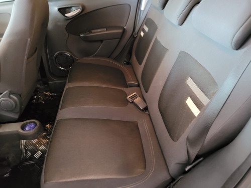 Imagem 6 de 10 de Fiat Grand Siena Essence 1.6