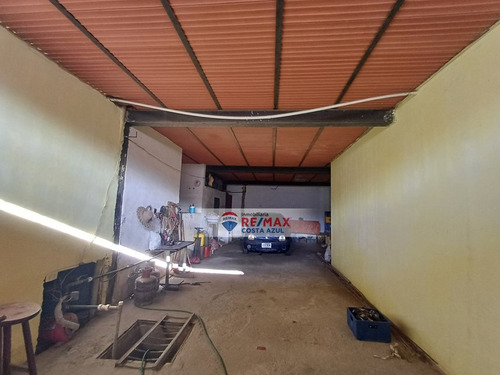En Venta Casa Con Local Comercial De 175 Metros Cuadrados, Excelente Ubicación En El Casco Central De Tucacas.
