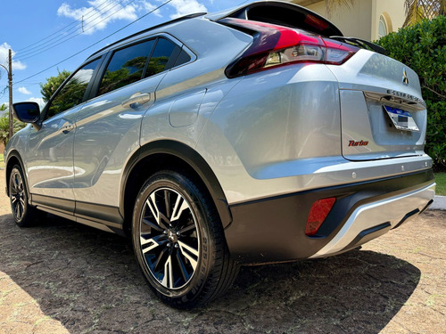 Mitsubishi Eclipse Cross 1.5 Hpe Turbo Cvt 5p