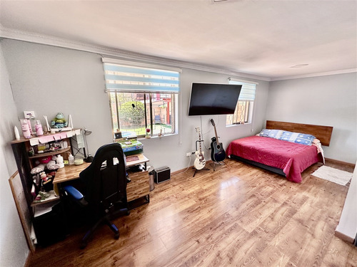 Casa En Venta De 3 Dorm. En Macul