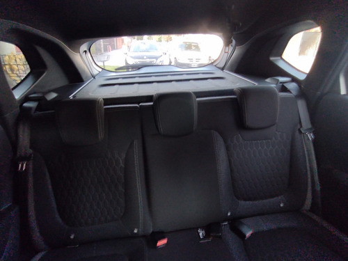 Imagen 7 de 8 de Renault Captur 2.0 Zen