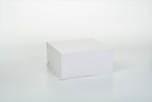 Imagen 2 de 4 de Caja Base Bandeja + Tapa 26 X 26 X 12 Cm (x50 U.) Tortas Tartas Postres Semifrios - Bauletto