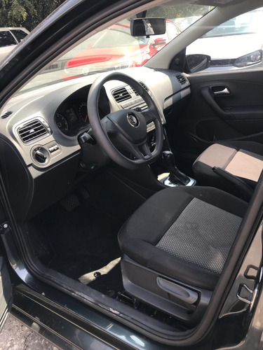 Imagen 12 de 14 de Volkswagen Vento 1.6 Startline At 2019