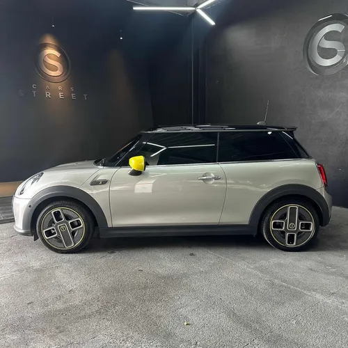 Mini Cooper Se 0.0 Iconic At