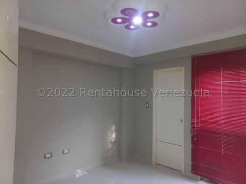 Imagen 24 de 30 de Townhouse En Venta De Concepto Abierto Moderno Con Exclusivas Areas Sociales Piscina Caminerias Y Parques Infantiles Cocina Con Tope De Granito Totalmente Equipada El Rincon Naguanagua