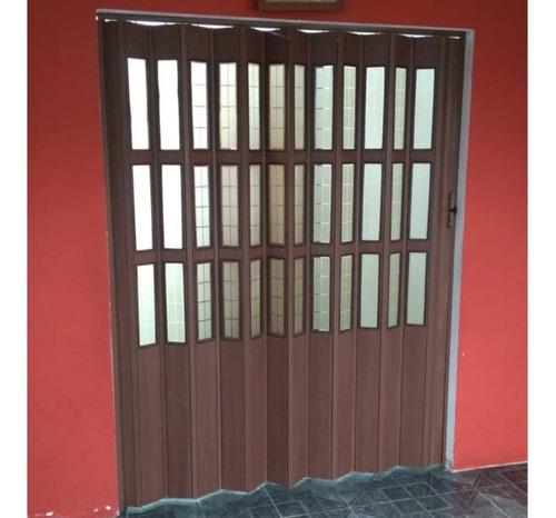 Puerta Plegadiza Pvc Medio Vidrio 0,74x2m De 10mm Plegable