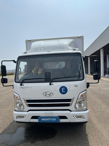 Hyundai Mighty 100% Electrico