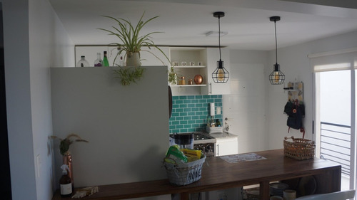 Imagen 8 de 21 de Muy Lindo Departamento Luminoso Y Residencial