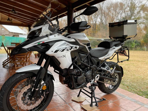 Imagen 4 de 17 de Benelli Trk 502x